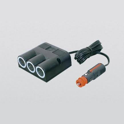 Dreifachsteckdose mit Universalstecker